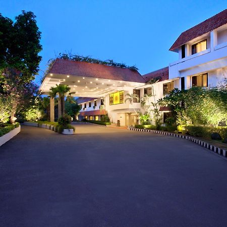 Trident Chennai Hotel Екстериор снимка