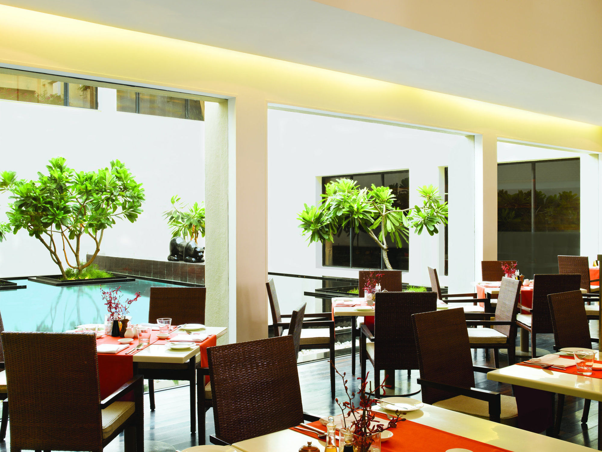 Trident Chennai Hotel Ресторант снимка